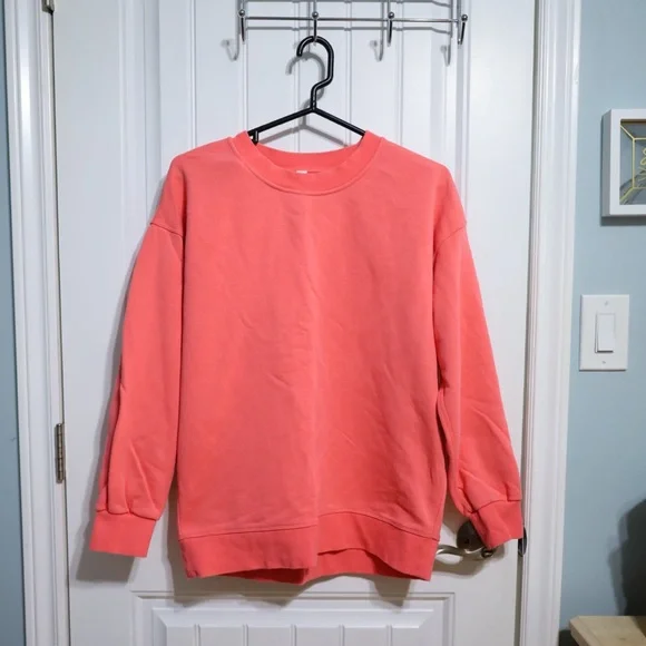 Lululemon Perfectly Oversized Crew Raspberry Cream Womens Size 4 - Picture 2 of 8